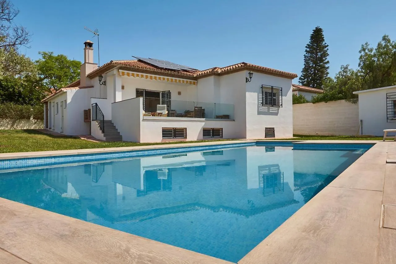 Relax, Family, Telecommuting & Private Pool Villa Velez Malaga Vakantiehuis